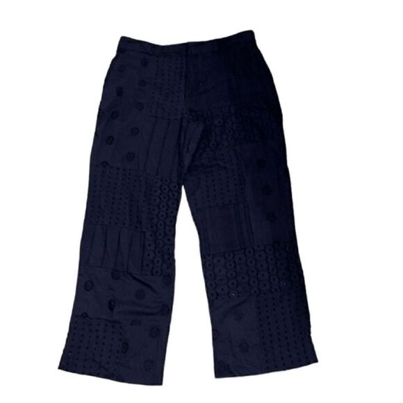 Zara Navy Blue Cotton Lightweight Embroidered
Pants/Trousers(Size Large) - Picture 4 of 8